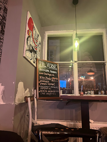 Be Unorthodox Craft Beer Bar - Gastronómia a pohostinstvo