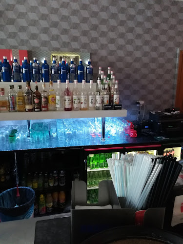 Capri bar Snina - Gastronómia a pohostinstvo