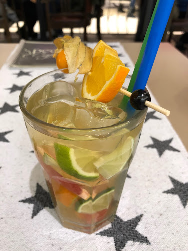 Comentarii opinii despre People caffe bar