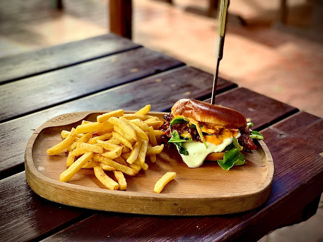 LOZANO Pizzeria & Pub