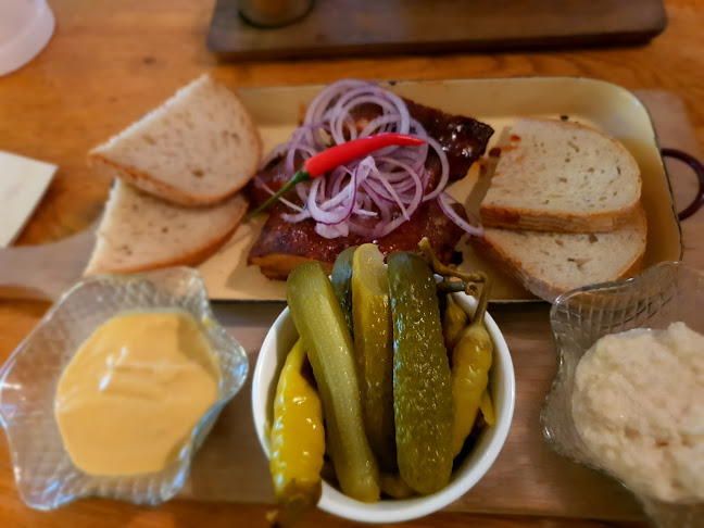 Beer Palace Restaurant & Pub - Gastronómia a pohostinstvo