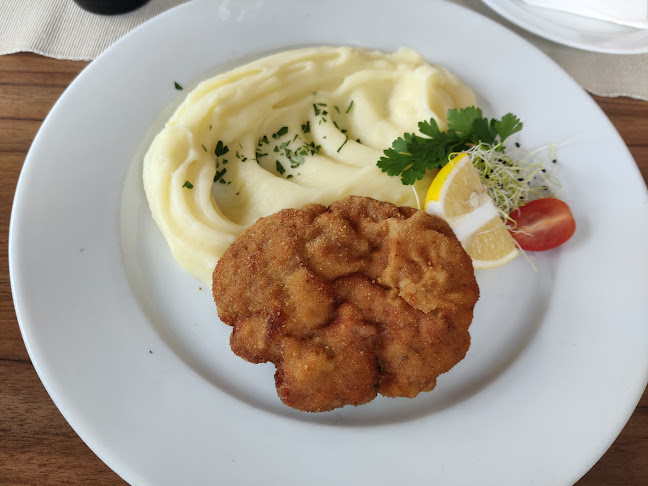 Comentarii opinii despre Reštaurácia Ako Doma