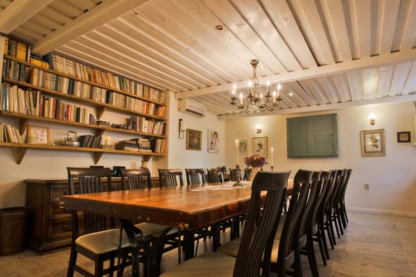 Opinii despre Reštaurácia a penzión Villa Regia în Košice - Gastronómia a pohostinstvo