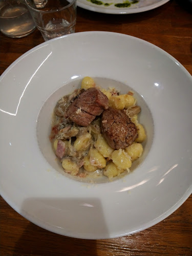 Mamma Mia - Gastronómia a pohostinstvo