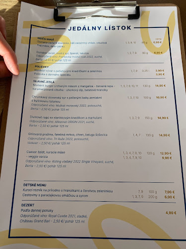 Opinii despre Moment - bistro & ubytovanie în Batizovce - Gastronómia a pohostinstvo