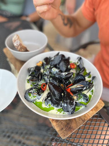 Comentarii opinii despre BAZZI BISTRO Hamuliakovo