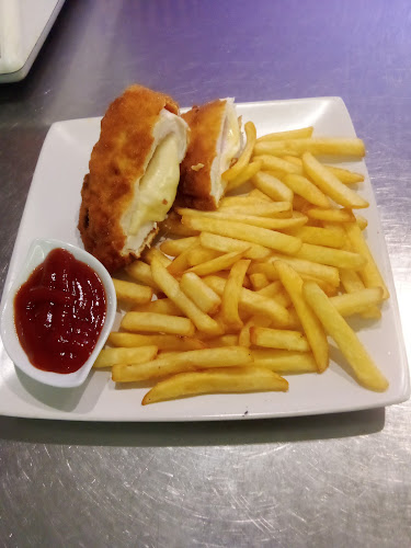 "U bielej myši" - Gastronómia a pohostinstvo