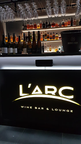 Comentarii opinii despre Vináreň - Kaviareň - LARC