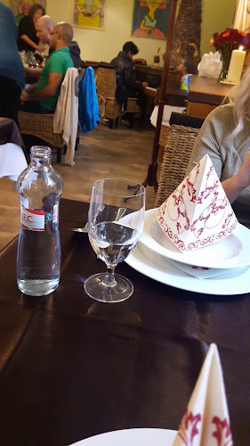 Husacina Gurmánsky Grob - Gastronómia a pohostinstvo