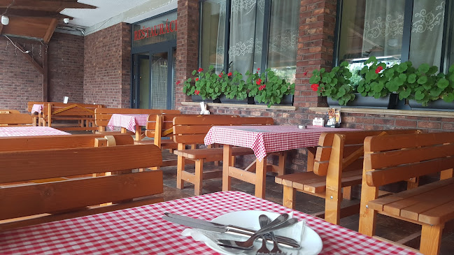 Pruk - Gastronómia a pohostinstvo