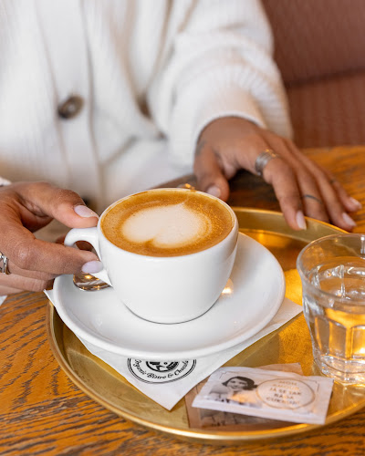 Opinii despre MONDIEU FRANCHISÉ No. 1 în Staré Mesto - Gastronómia a pohostinstvo