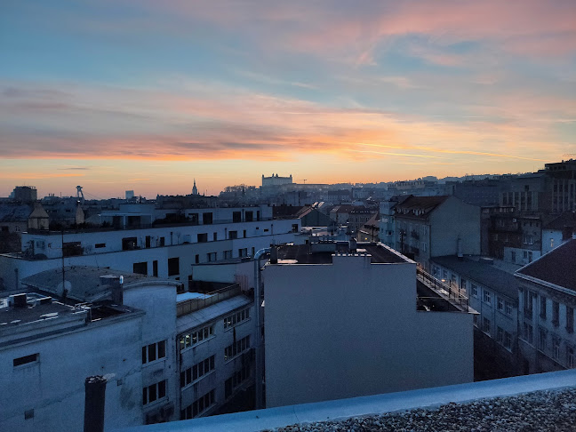 Comentarii opinii despre Nebra