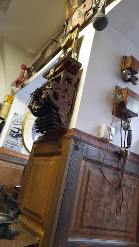 Opinii despre Divná pani Starí muži cigar bar în Banská Štiavnica - Gastronómia a pohostinstvo