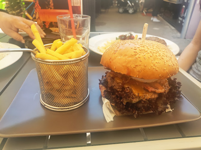 Opinii despre Winters Caffe&restaurant în Piešťany - Gastronómia a pohostinstvo