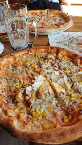 Penzión a pizzeria u Šujana - Gastronómia a pohostinstvo