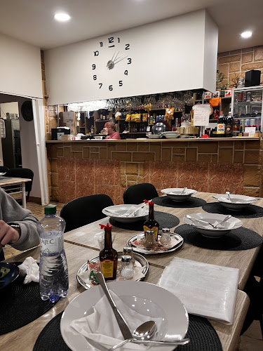 Comentarii opinii despre Jeleň