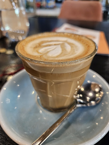 Opinii despre Moment în Liptovský Mikuláš - Gastronómia a pohostinstvo