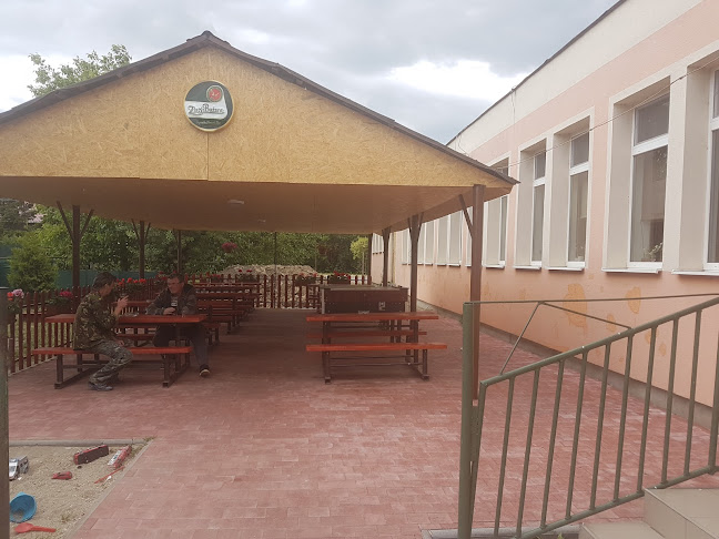 Neapol Pub Bánov - Gastronómia a pohostinstvo