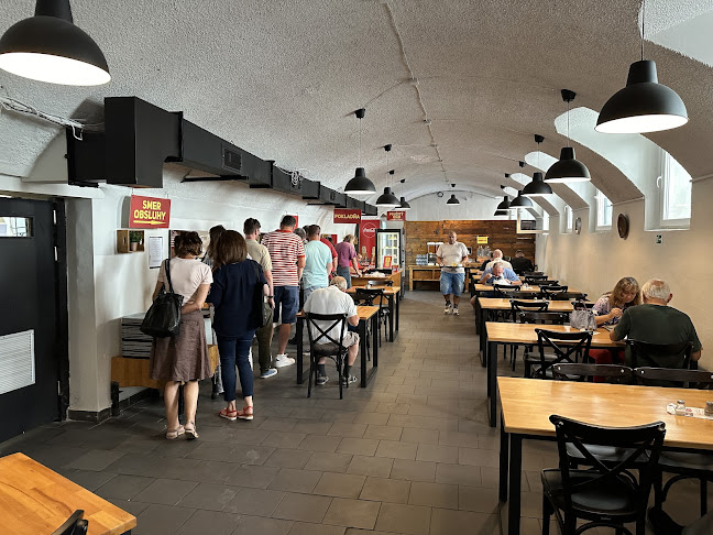 Opinii despre Karmína în Staré Mesto - Gastronómia a pohostinstvo