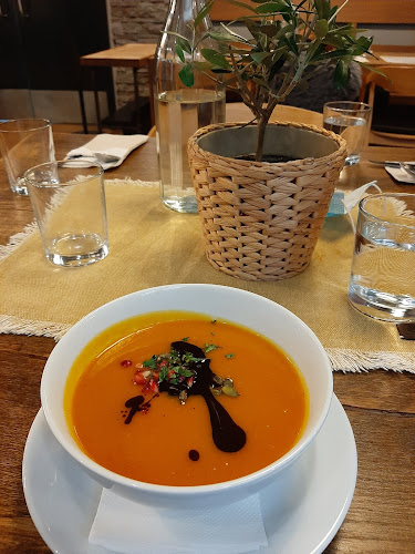 Season home cooking - Gastronómia a pohostinstvo