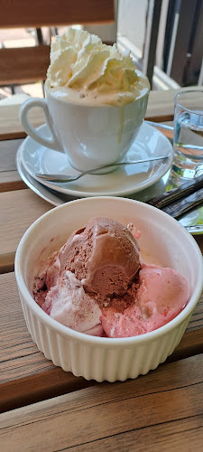 Comentarii opinii despre Kaviareň u Regrútov