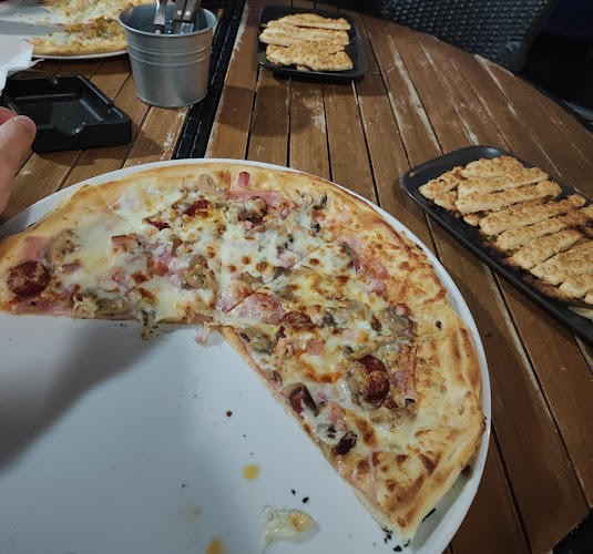 Comentarii opinii despre Jeans Pub Námestovo