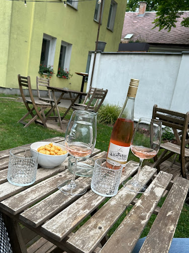 Comentarii opinii despre Vybavenô