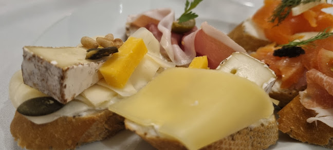 Comentarii opinii despre Collegium café bar & restaurant