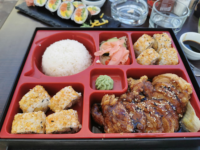 Bamboo sushi & grill bar