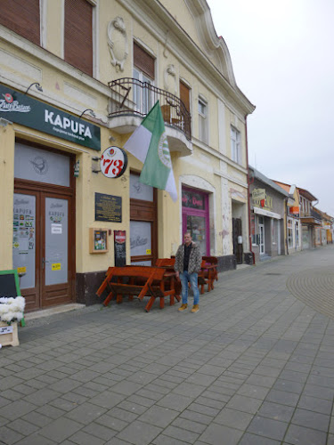 Hlavná, 943 01 Štúrovo
