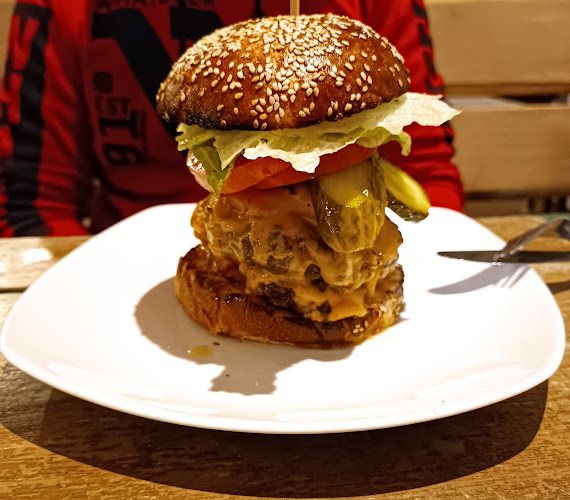 Opinii despre California pub în Ružomberok - Gastronómia a pohostinstvo