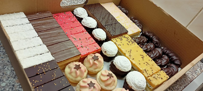 Cukráreň Di Napoli - Gastronómia a pohostinstvo