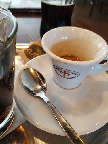 Einsteinova 18, Aupark Shopping Center, 851 01 Bratislava