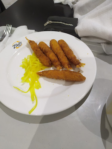 FOOD COURT TULIP - Záturčie