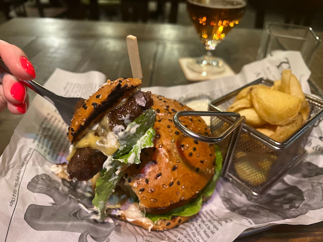 100P BAR - Gastronómia a pohostinstvo