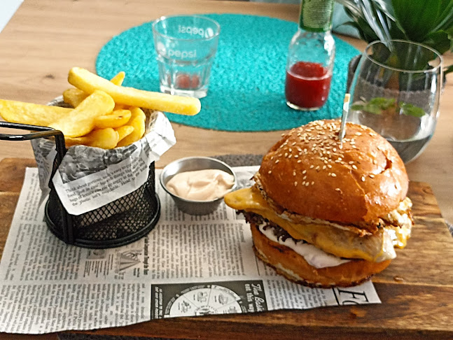 Terasa na futbalovom štadióne, Fraňa Kráľa 1221/1, 977 01 Brezno