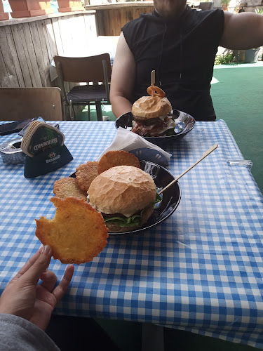 Opinii despre Búda Burger în Ružomberok - Gastronómia a pohostinstvo