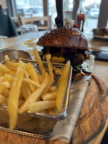 Kráľovský dvor - Gastronómia a pohostinstvo