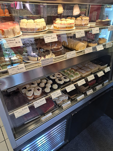 Opinii despre Cukráreň Ihro în Bratislava - Gastronómia a pohostinstvo