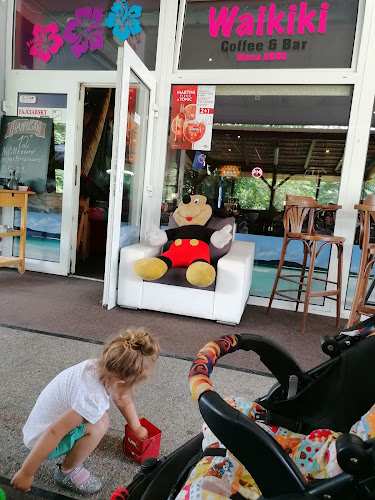 Petra Pázmaňa 915, 927 01 Šaľa