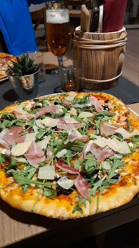 MaMi Style Pizza & Restaurant - Gastronómia a pohostinstvo