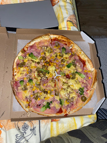 Pizza Capone - Gastronómia a pohostinstvo