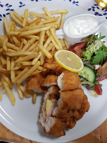 Bistro Mladosť - Gastronómia a pohostinstvo