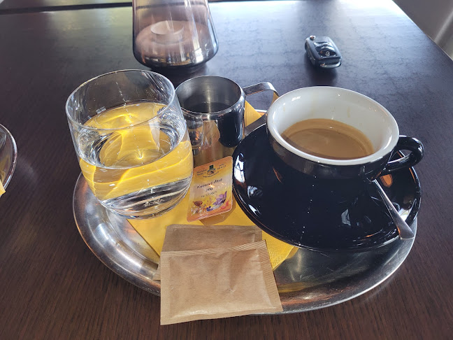 Opinii despre Rossini Cafe Poprad în Poprad - Gastronómia a pohostinstvo