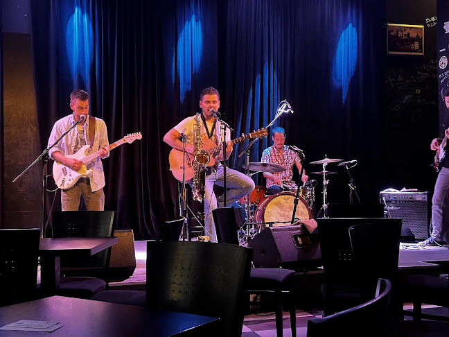 Music a Cafe - Gastronómia a pohostinstvo