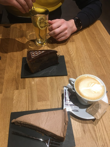 PINUS restaurant - Gastronómia a pohostinstvo