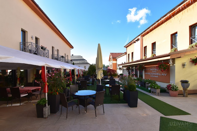 Reštaurácia Poézia - Gastronómia a pohostinstvo