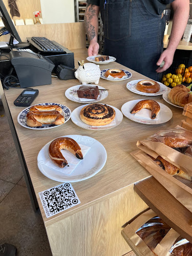 BAKERY & CAFFÉ ALLAKAJ