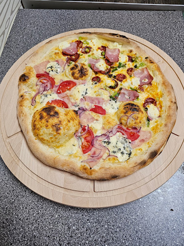 Reštaurácia Krivín