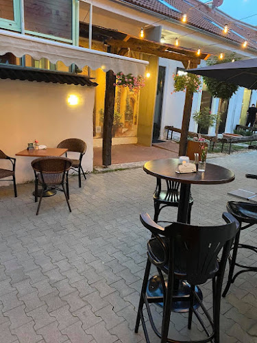 Side Street Pub - Košice